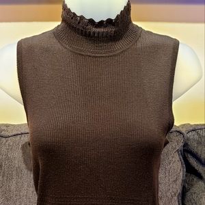 Elie Tahari scallop halter knit S